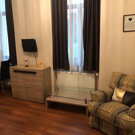 Quiet -Residential Area 2 Bedroom+Living Room Apartment Szombathely Eksteriør bilde