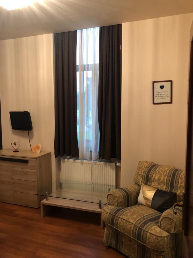 Quiet -Residential Area 2 Bedroom+Living Room Apartment Szombathely Eksteriør bilde